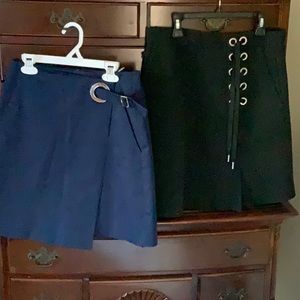 2 Karen Millen Skirts Navy and Black never worn lined great style size 4